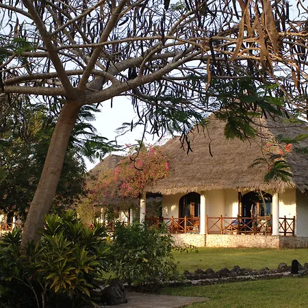 Bluebay Beach Resort & Spa-2