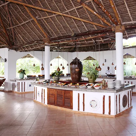 Bluebay Beach Resort&Spa-3